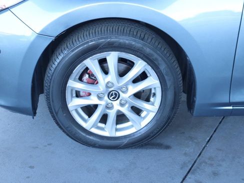 Used 2015 MAZDA MAZDA3 i Sport FWD image 12