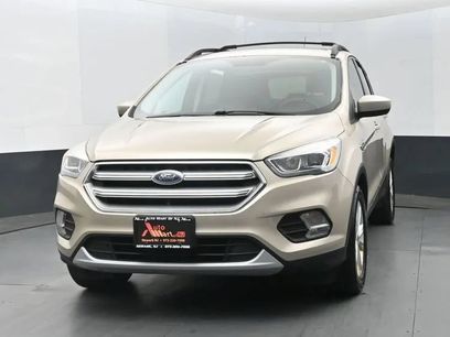 Used 2017 Ford Escape SE w/ Equipment Group 201A