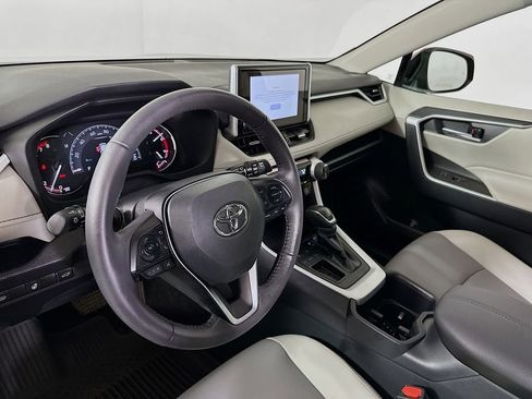 Used 2025 Toyota RAV4 XLE Premium w/ Weather Package FWD image 10