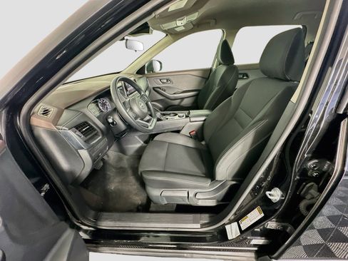Used 2023 Nissan Rogue S AWD/4WD image 13