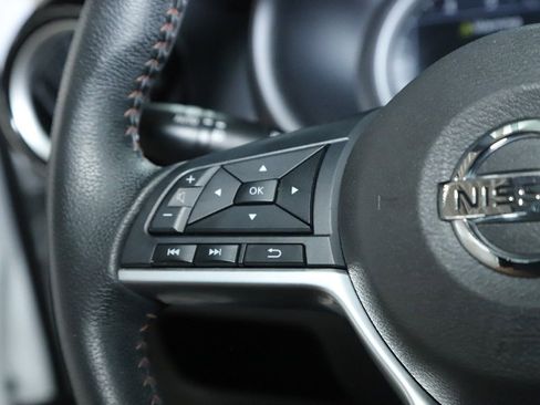 Used 2019 Nissan Kicks SR FWD image 22