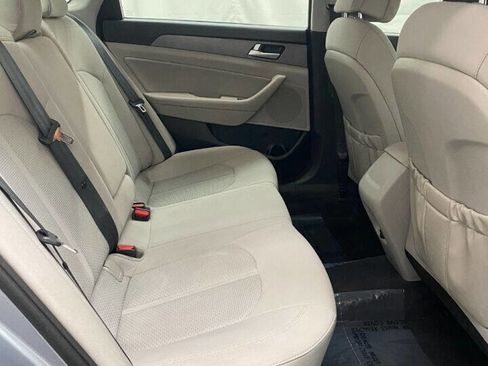 Used 2015 Hyundai Sonata SE w/ Option Group 09 image 12