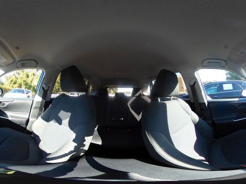 Used 2025 Toyota RAV4 LE image 42