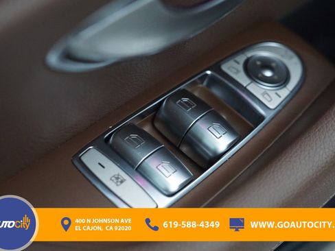Used 2017 Mercedes-Benz E 300 image 17