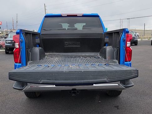 Used 2025 Chevrolet Silverado 1500 LT AWD/4WD image 18