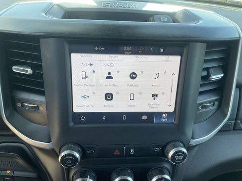 Used 2024 RAM 2500 Big Horn AWD/4WD image 17