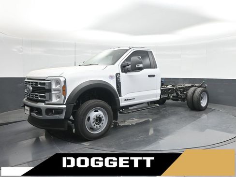 New 2025 Ford F550 4x4 Regular Cab Super Duty image 1