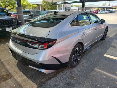 Used 2025 Hyundai Sonata SEL image 12