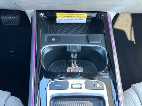 New 2026 Mercedes-Benz GLB 250 4MATIC image 30