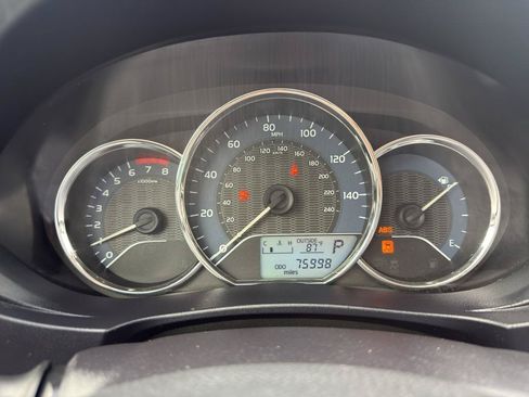 Used 2016 Toyota Corolla LE FWD image 14