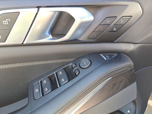 Used 2023 BMW X5 xDrive45e w/ Executive Package image 16