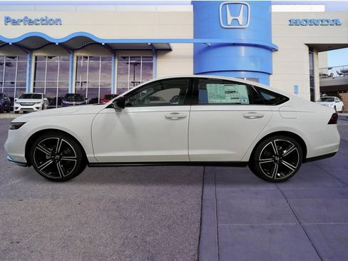 New 2026 Honda Accord SE image 2
