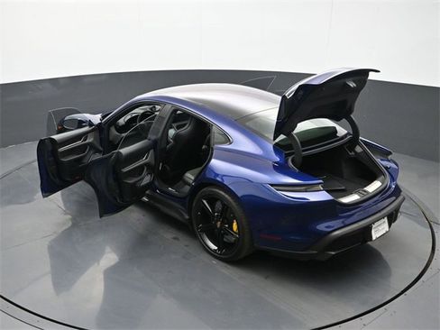 Certified 2020 Porsche Taycan Turbo S w/ Premium Package image 29