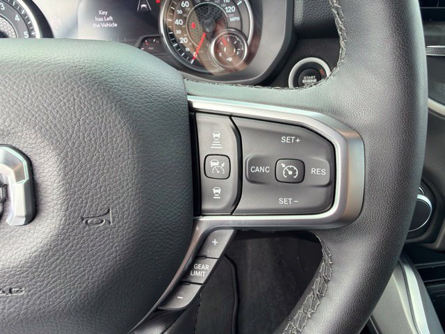 Used 2025 RAM 1500 Big Horn AWD/4WD image 15