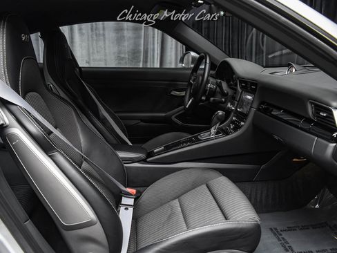 Used 2019 Porsche 911 Carrera T RWD image 25