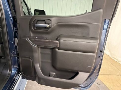 Used 2020 Chevrolet Silverado 1500 LTZ w/ LTZ Plus Package AWD/4WD image 18
