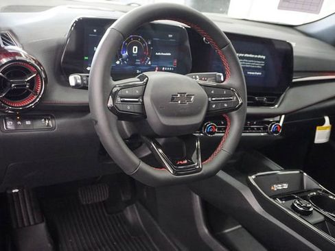 New 2026 Chevrolet Equinox RS w/ Safety and Technology Package image 5