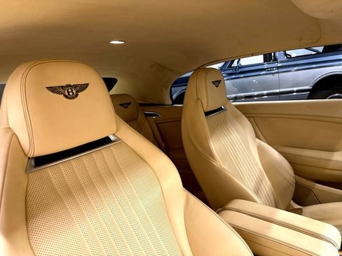 Used 2017 Bentley Continental GT V8 S image 28