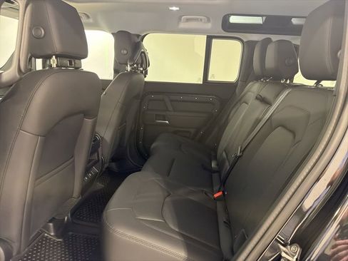Used 2025 Land Rover Defender 110 S AWD/4WD image 22