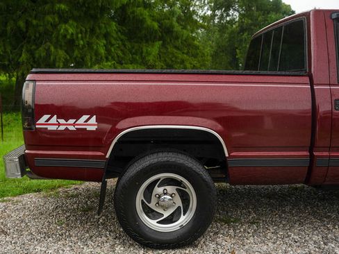 Used 1988 GMC Sierra 1500 4x4 Regular Cab image 10