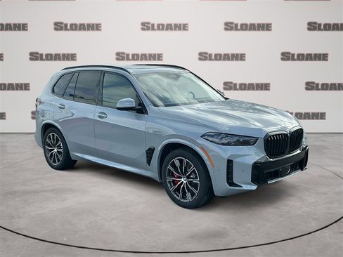 New 2026 BMW X5 xDrive50e image 7