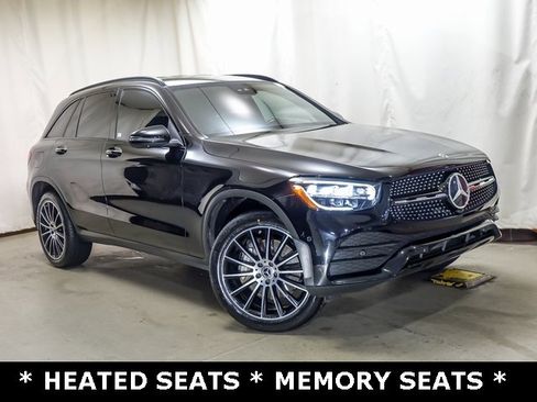 Used 2022 Mercedes-Benz GLC 300 image 2
