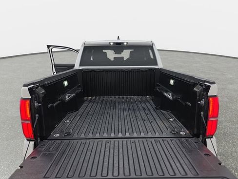 Certified 2024 Toyota Tacoma TRD Off-Road image 31