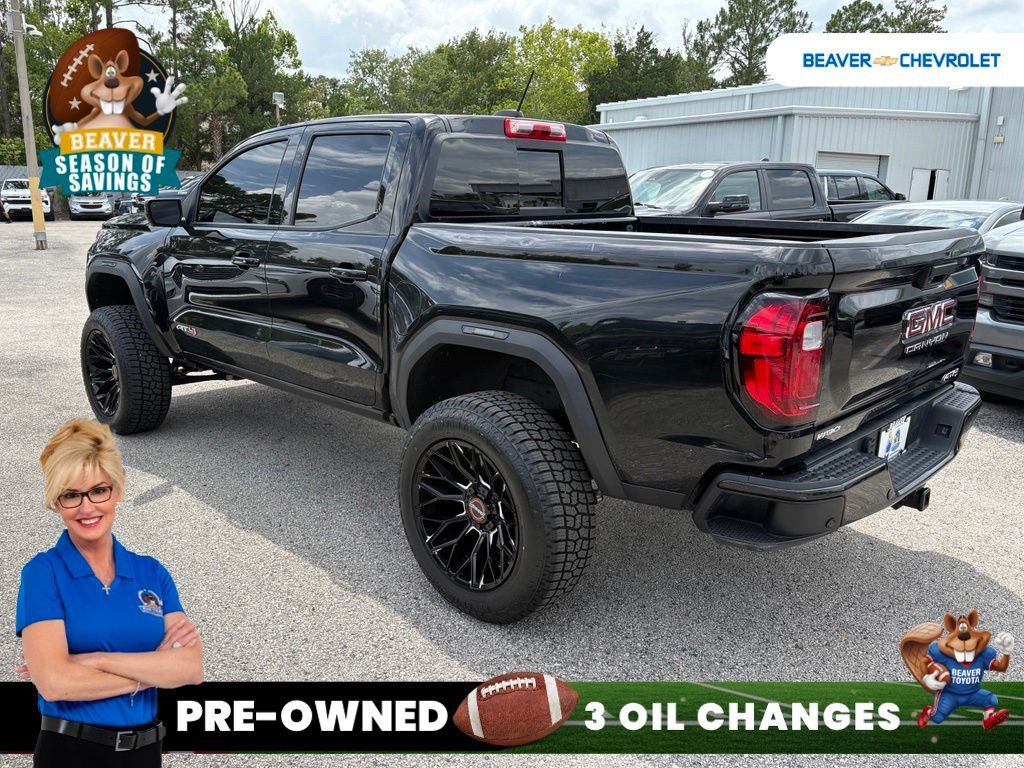 Used 2024 GMC Canyon AT4 w/ Technology Package AWD/4WD image 5