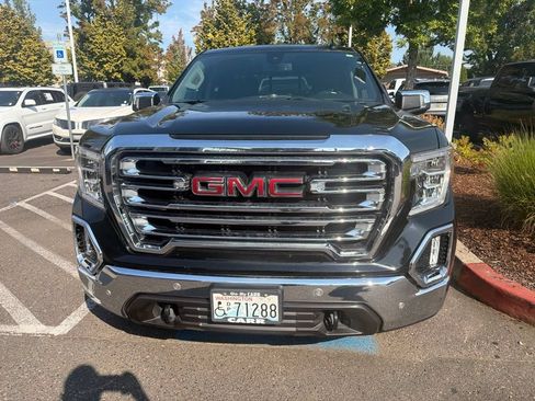 Used 2020 GMC Sierra 1500 SLT w/ SLT Premium Plus Package AWD/4WD image 2