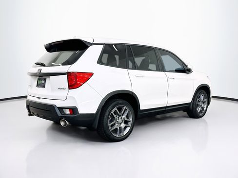 Used 2023 Honda Passport EX-L image 9
