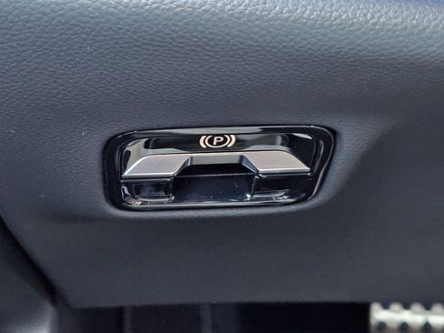 New 2026 Mercedes-Benz E 53 AMG e 4MATIC Sedan image 21