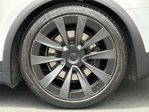 Used 2022 Tesla Model X AWD/4WD image 9