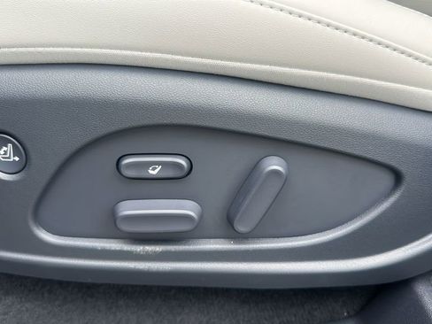 Used 2026 Hyundai Palisade Calligraphy image 36