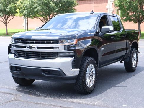 Used 2019 Chevrolet Silverado 1500 LT w/ Texas Edition AWD/4WD image 27