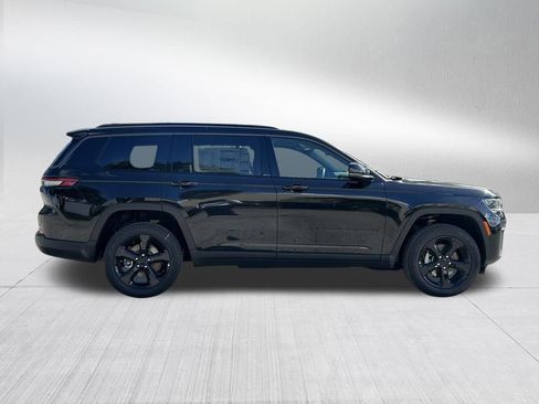 New 2026 Jeep Grand Cherokee L Limited image 4