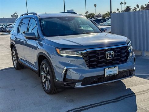 New 2025 Honda Pilot Elite image 3