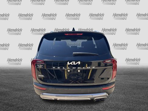 Used 2022 Kia Telluride S AWD/4WD image 9