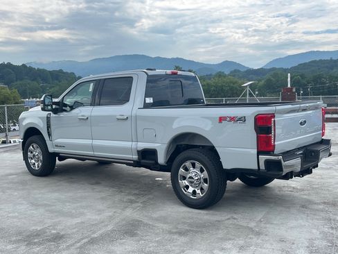 New 2026 Ford F350 Lariat w/ Lariat Ultimate Package AWD/4WD image 5