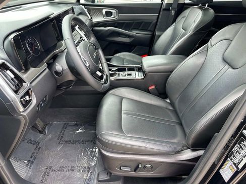 Used 2022 Kia Sorento SX image 18
