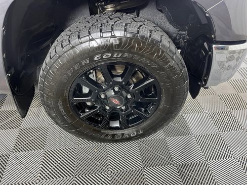 Used 2020 Toyota Tundra SR5 image 28
