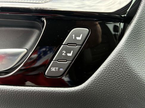 Used 2026 Honda CR-V EX-L image 21