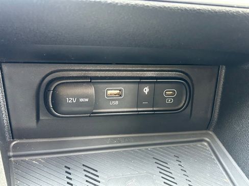 Used 2023 Kia Sportage EX FWD image 23