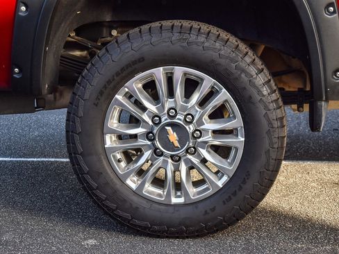 Used 2021 Chevrolet Silverado 3500 High Country w/ Z71 Off-Road Package AWD/4WD image 11