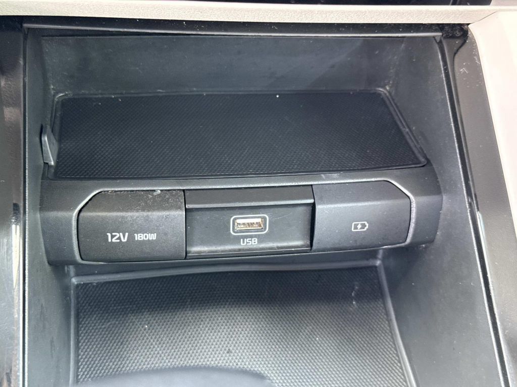 Used 2021 Kia Telluride S AWD/4WD image 6