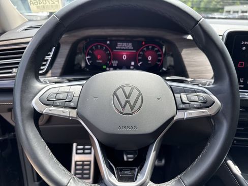 Used 2024 Volkswagen Atlas SEL Premium R-Line AWD/4WD image 23