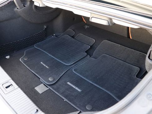 Used 2018 Mercedes-Benz CLS 550 w/ Premium 2 Package image 26