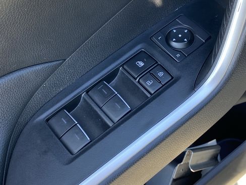 Used 2024 Toyota RAV4 XLE image 17