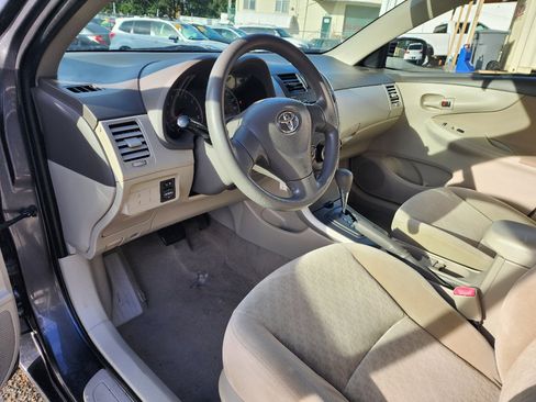 Used 2009 Toyota Corolla LE image 11