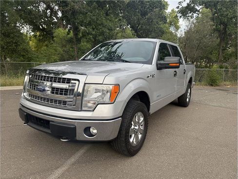 Used 2014 Ford F150 XLT w/ Equipment Group 302A Luxury image 1