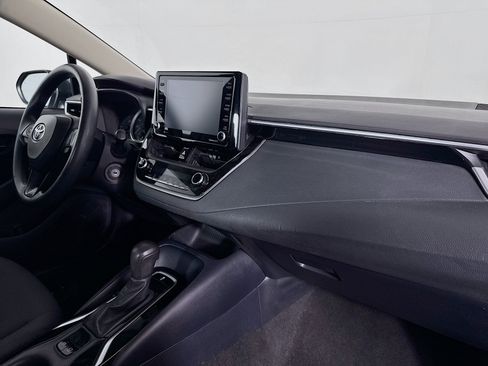 Used 2022 Toyota Corolla LE FWD image 28